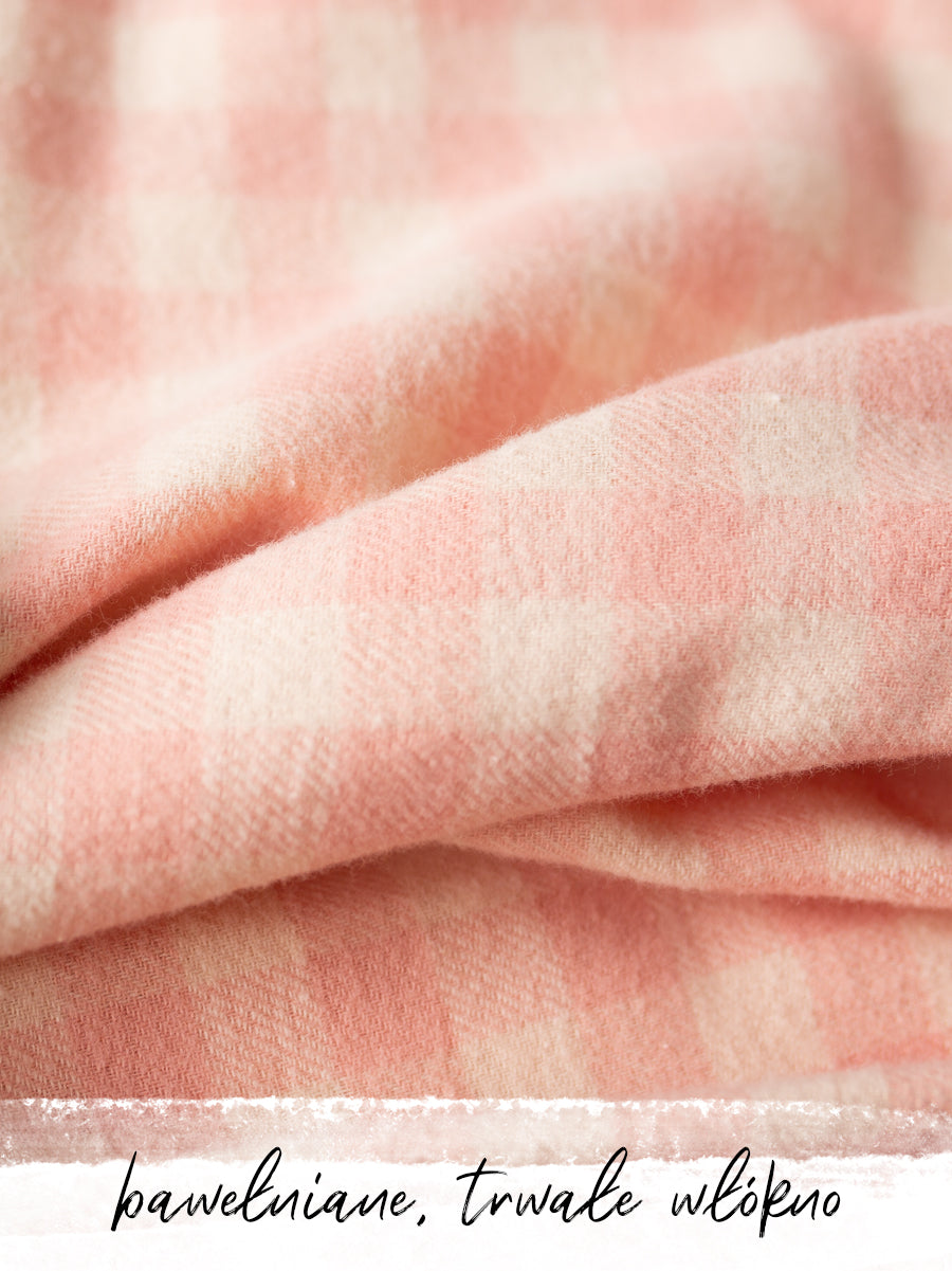 Piżama damska w pastelowo brzoskwiniowym kolorze