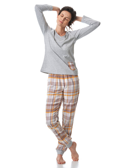 Piżama w stylu sportowym ze spodniami w kratę